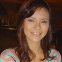 Aline Malu Dibilang Ahli Seks